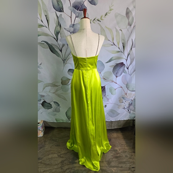 JULES & CLEO | V-Neck Dress with Crystal Straps in Charmeuse (Lemon Lime) sz 4 - Picture 2 of 10